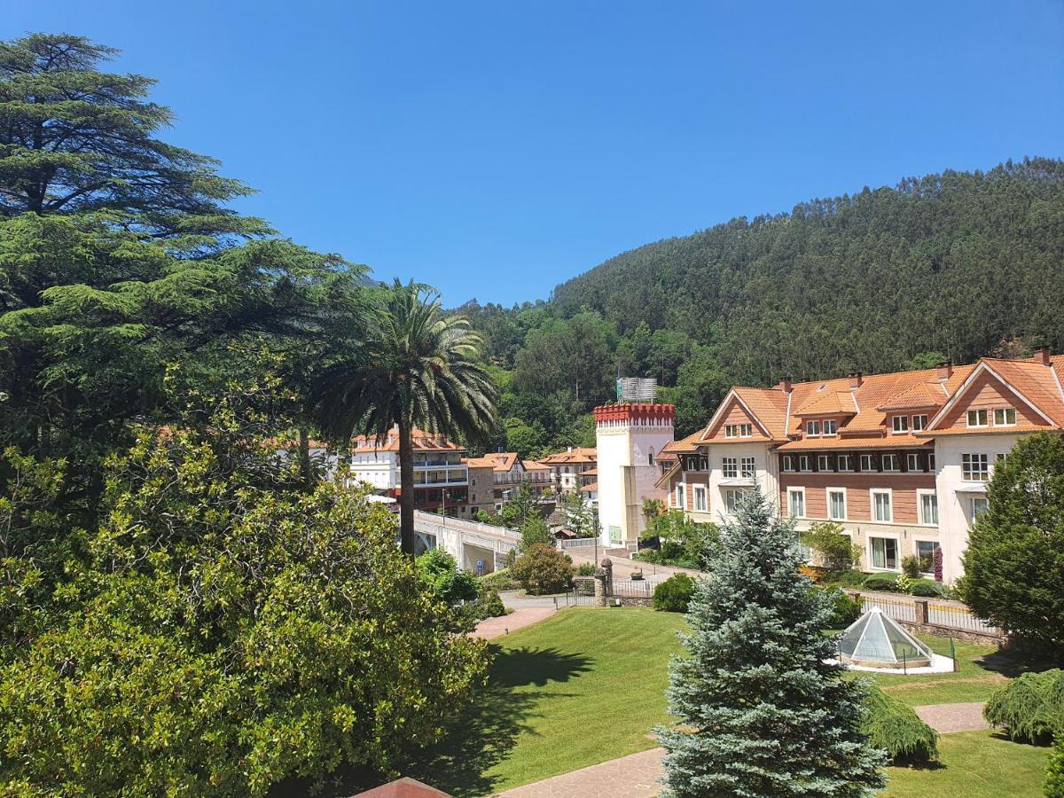 Gran Hotel Balneario De Пуэнте-Вьесго Экстерьер фото