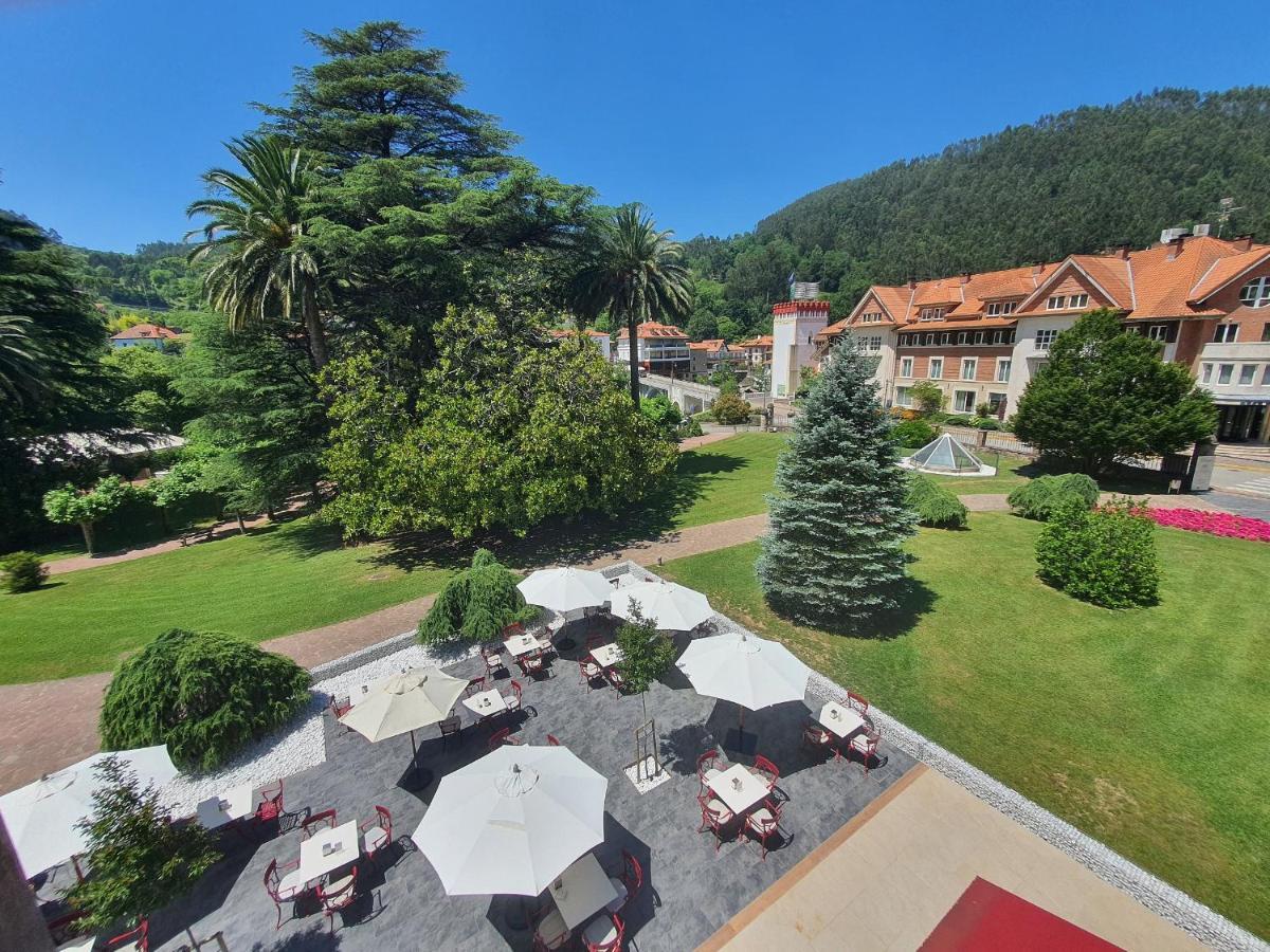 Gran Hotel Balneario De Пуэнте-Вьесго Экстерьер фото