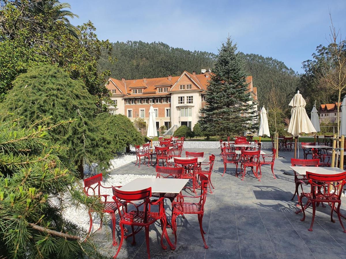Gran Hotel Balneario De Пуэнте-Вьесго Экстерьер фото